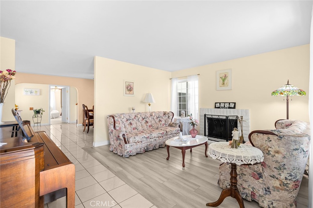 9540 Deerbrook