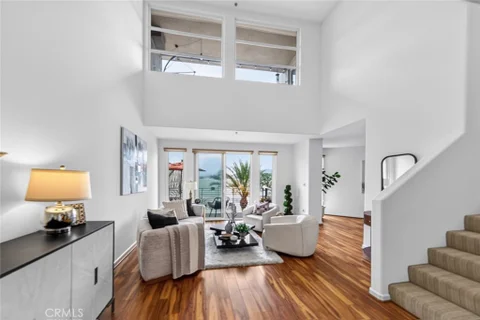 250 N First Street Unit 524, Burbank, CA 91502 - MLS#: GD26150149