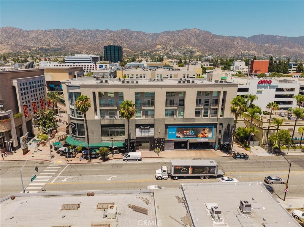 250 N First Street 524, Burbank CA 91502