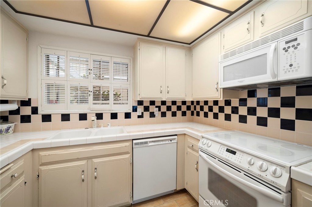 Leisure World (LW) - Residential