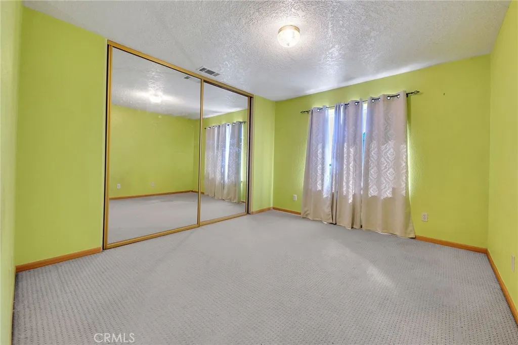 Apple Valley, California 92308, United States, 5 Bedrooms Bedrooms, ,3 BathroomsBathrooms,Residential,Active,117651