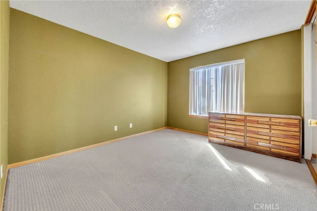 Apple Valley, California 92308, United States, 5 Bedrooms Bedrooms, ,3 BathroomsBathrooms,Residential,Active,117651