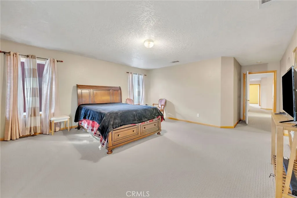 Apple Valley, California 92308, United States, 5 Bedrooms Bedrooms, ,3 BathroomsBathrooms,Residential,Active,117651