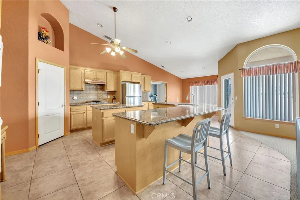 Apple Valley, California 92308, United States, 5 Bedrooms Bedrooms, ,3 BathroomsBathrooms,Residential,Active,117651