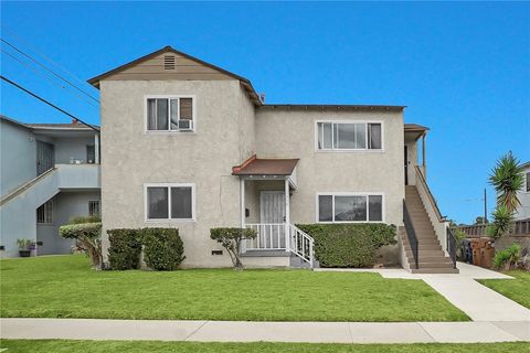 Photo of 2035 W 102nd Street, Los Angeles, CA 90047 (MLS # WS26025843)