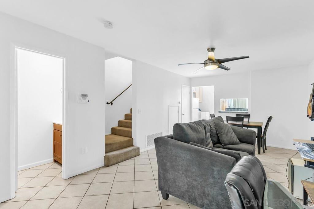 888 Cherrywood Way Unit 3