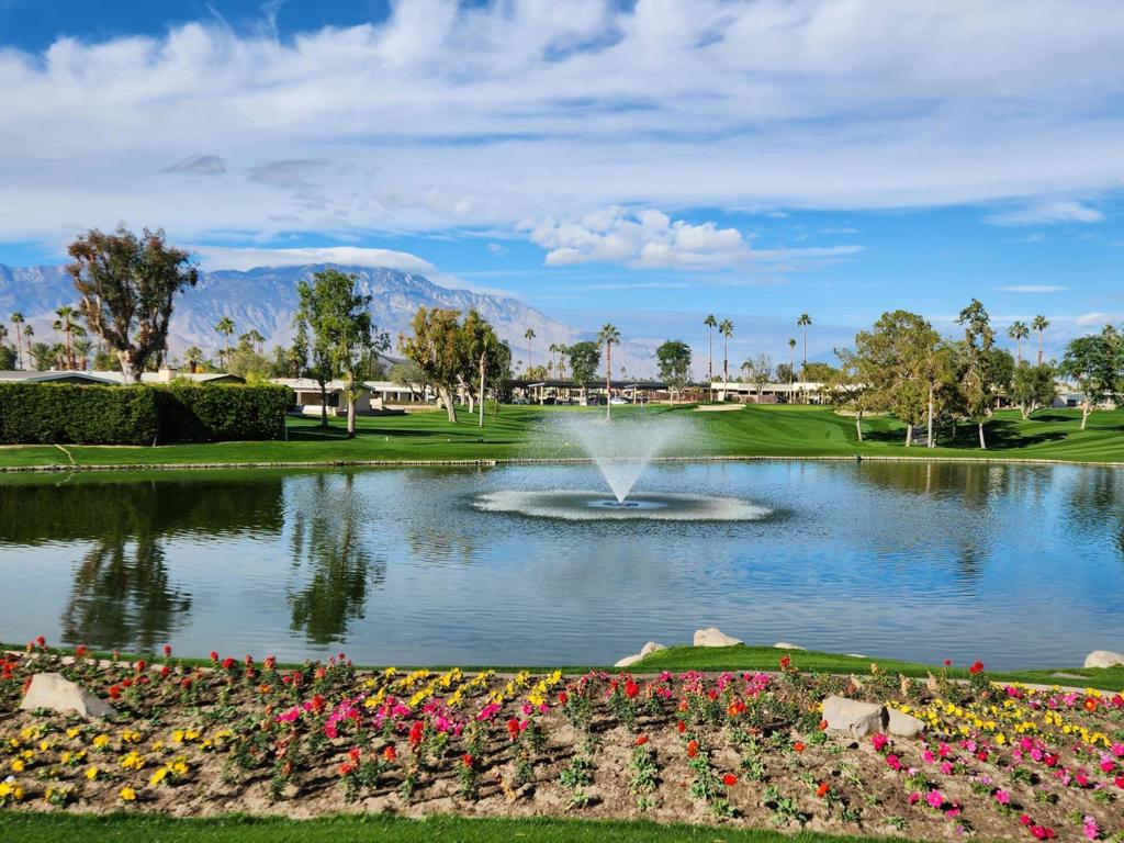 Palm Desert Greens - Manufactured In Park