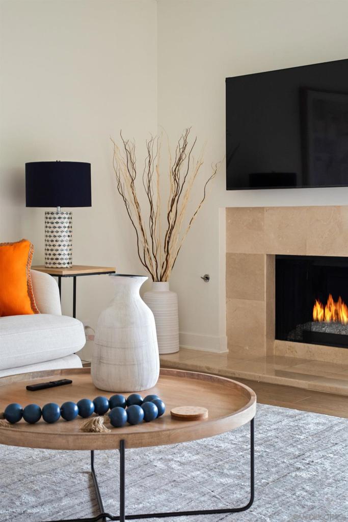 La Jolla - Residential Lease