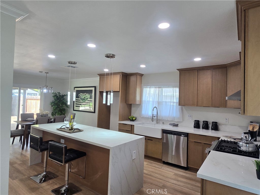 12733 Meadow Green
