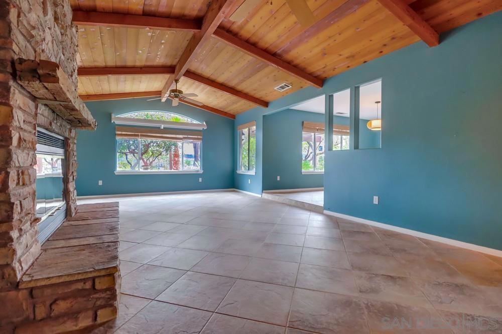 11201 Calle Oro Verde