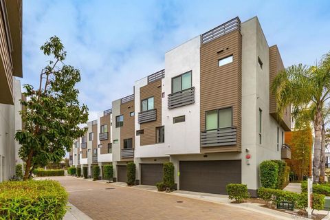 2511 State St Carlsbad CA 92008