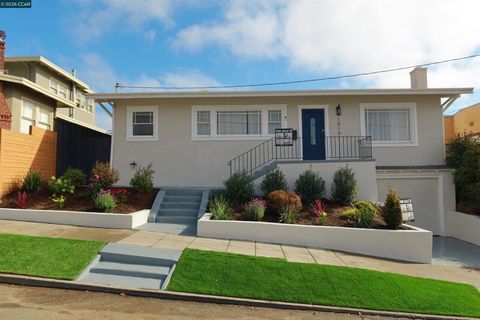 Photo of 1515 1515 Hampel St St, Oakland, CA 94602 (MLS # 41121665)