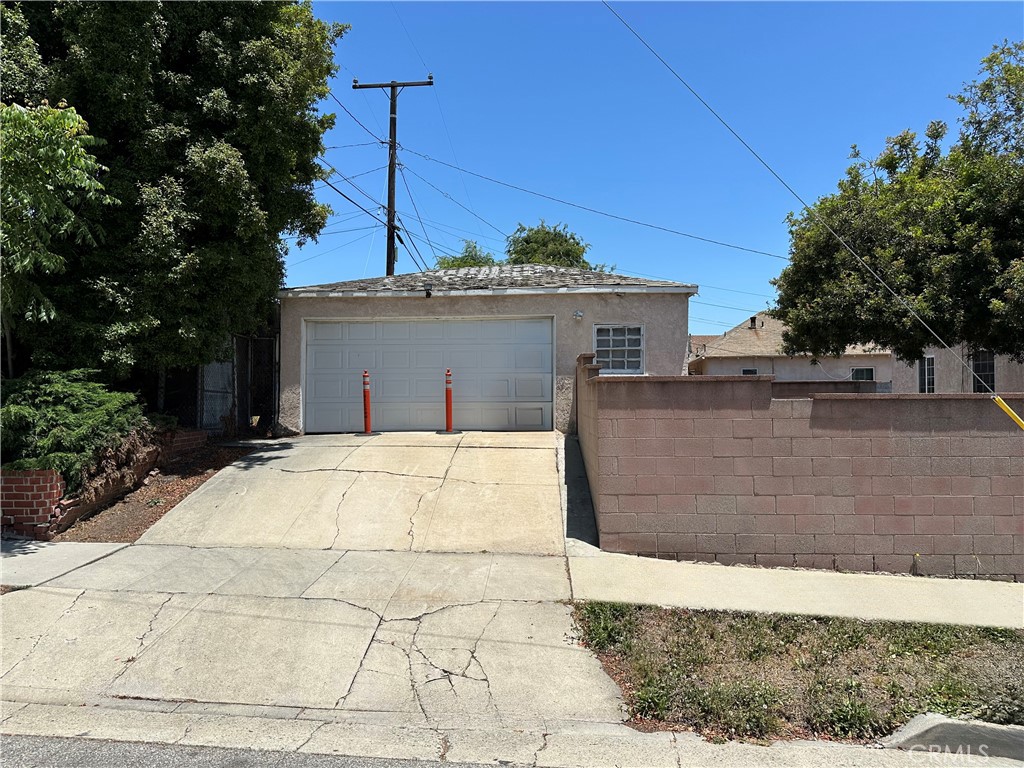 3223 W 83rd Street