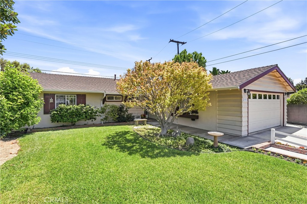 15826 Hillgate Drive