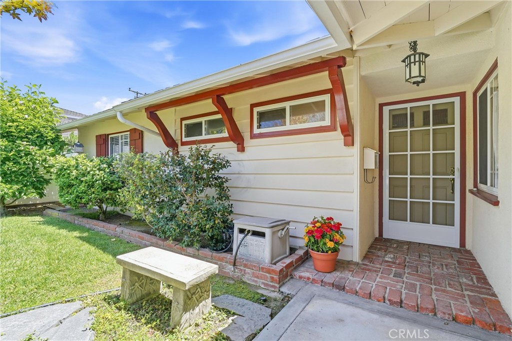 15826 Hillgate Drive