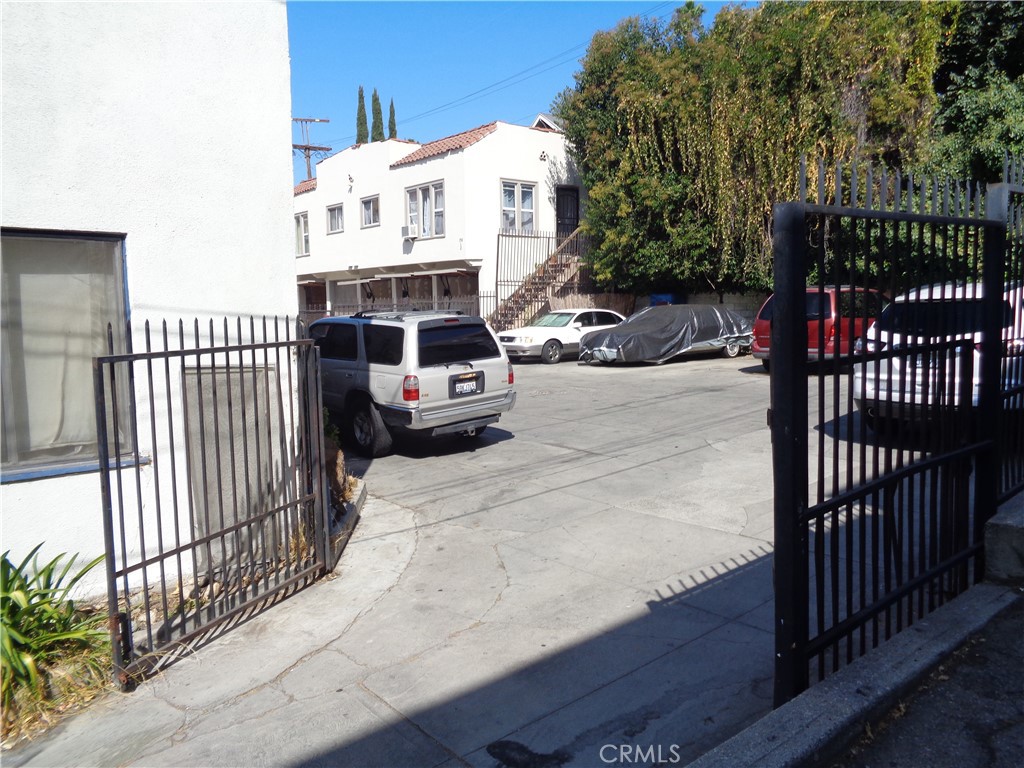152 S Westmoreland Avenue