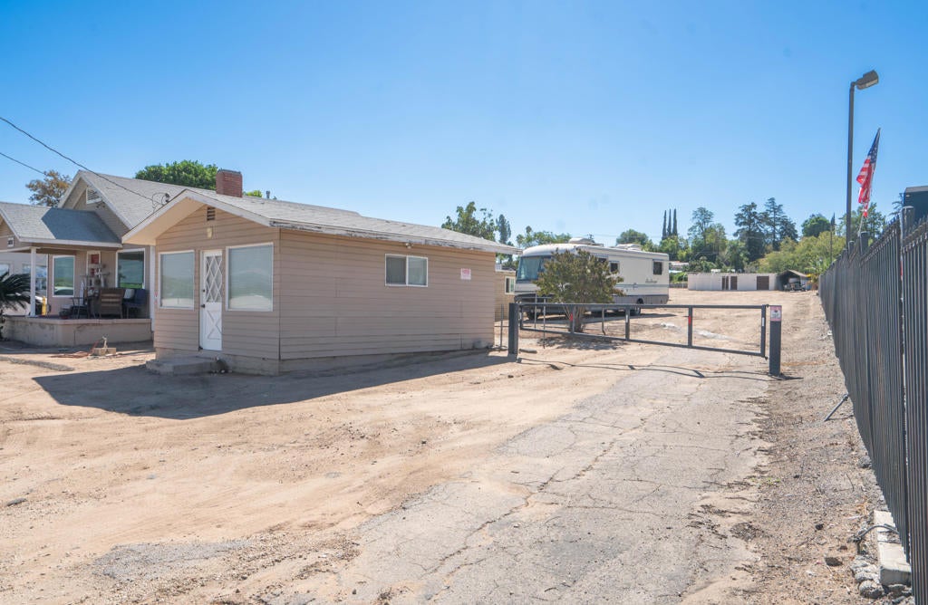31731 Outer Highway 10 S