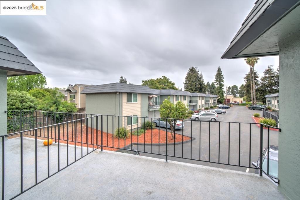 HAYWARD - Residential Income