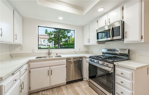 611 W 1st Street 101 Santa Ana CA 92701