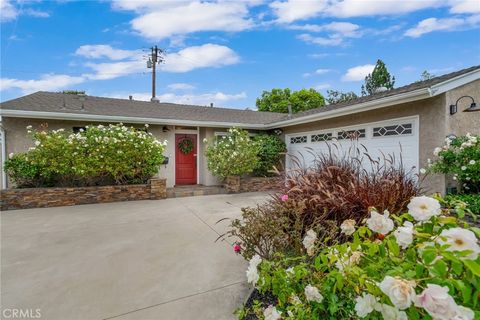 Photo of 10490 Carlotta Avenue, Buena Park, CA 90620 (MLS # OC26102086)