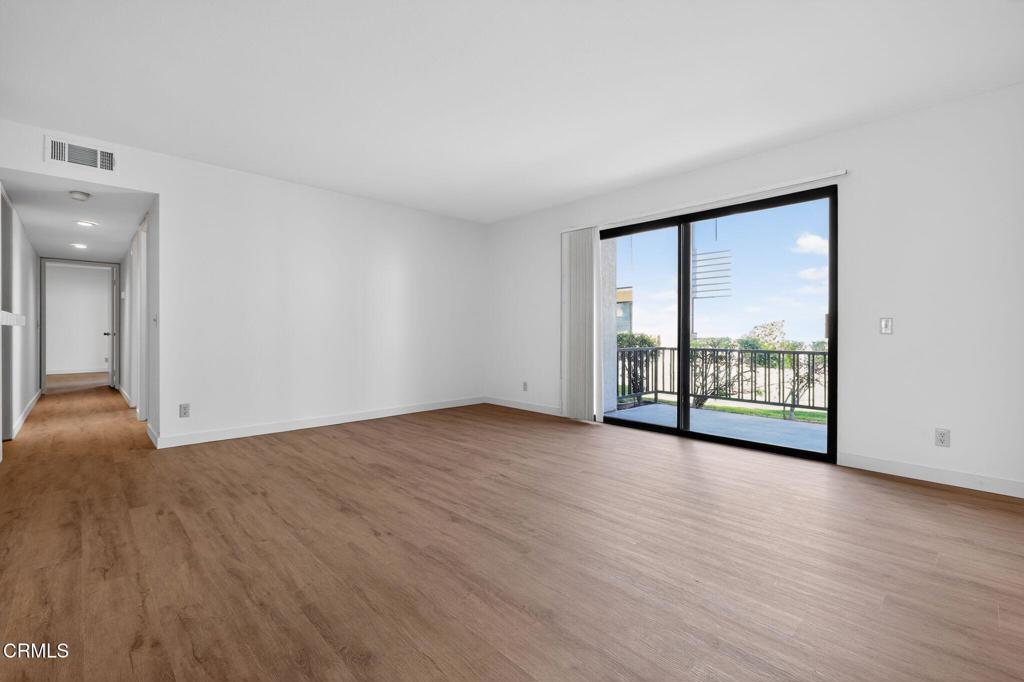 31200 Landau Boulevard 2703