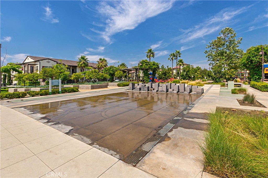 430 E Santa Ana