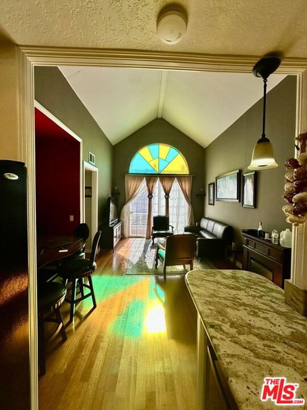 Photo of Tarzana, CA 91356 (MLS # 26647213)