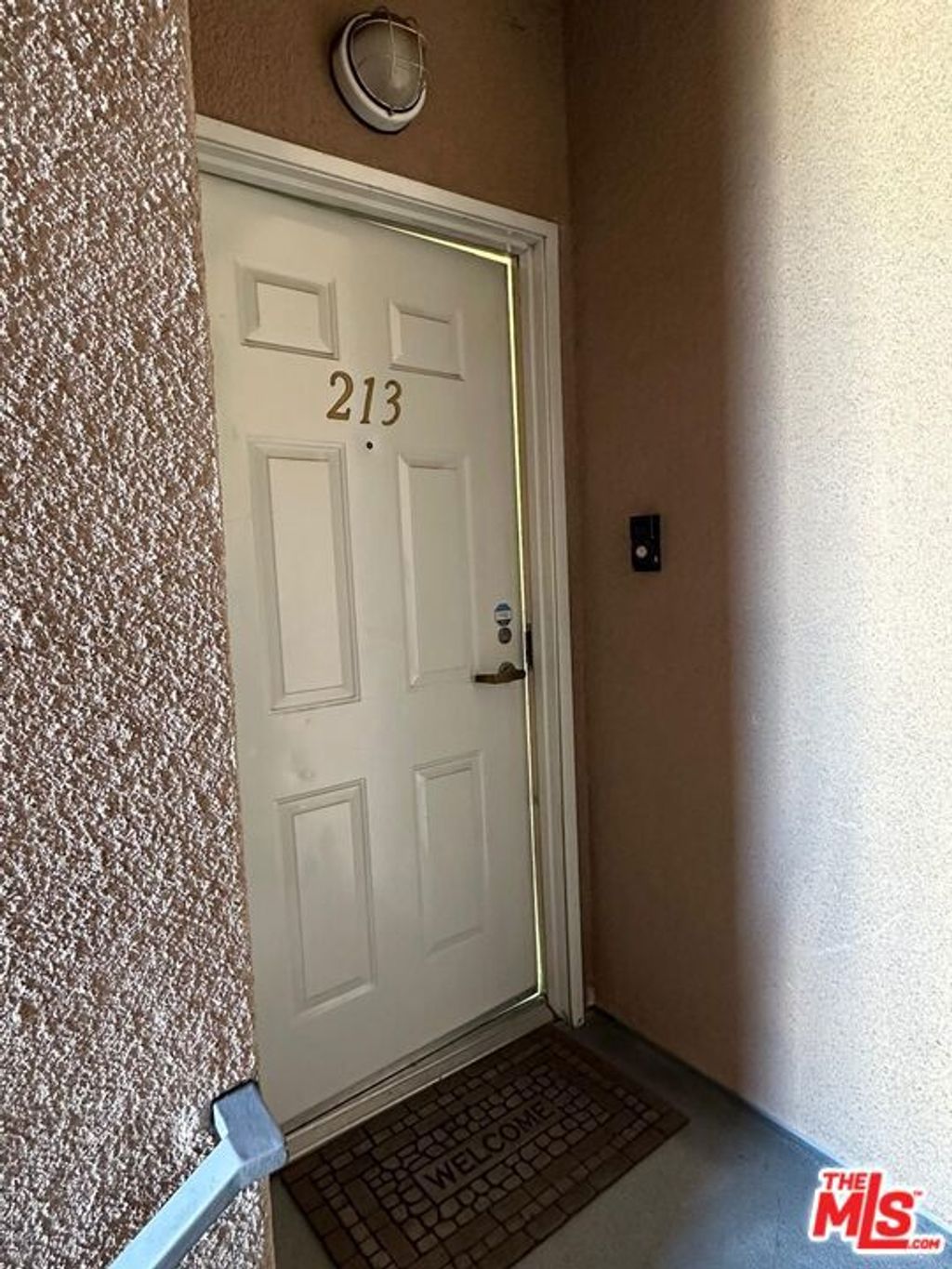 Photo of Tarzana, CA 91356 (MLS # 26647213)