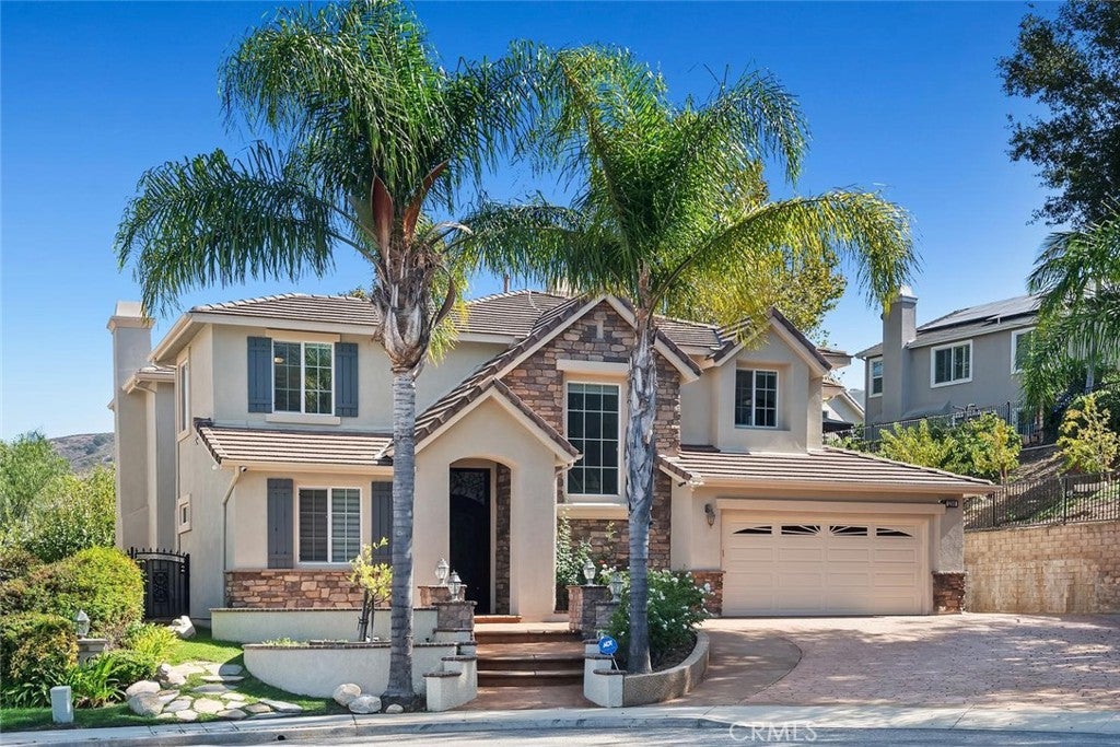 5290 Holly Oak Court