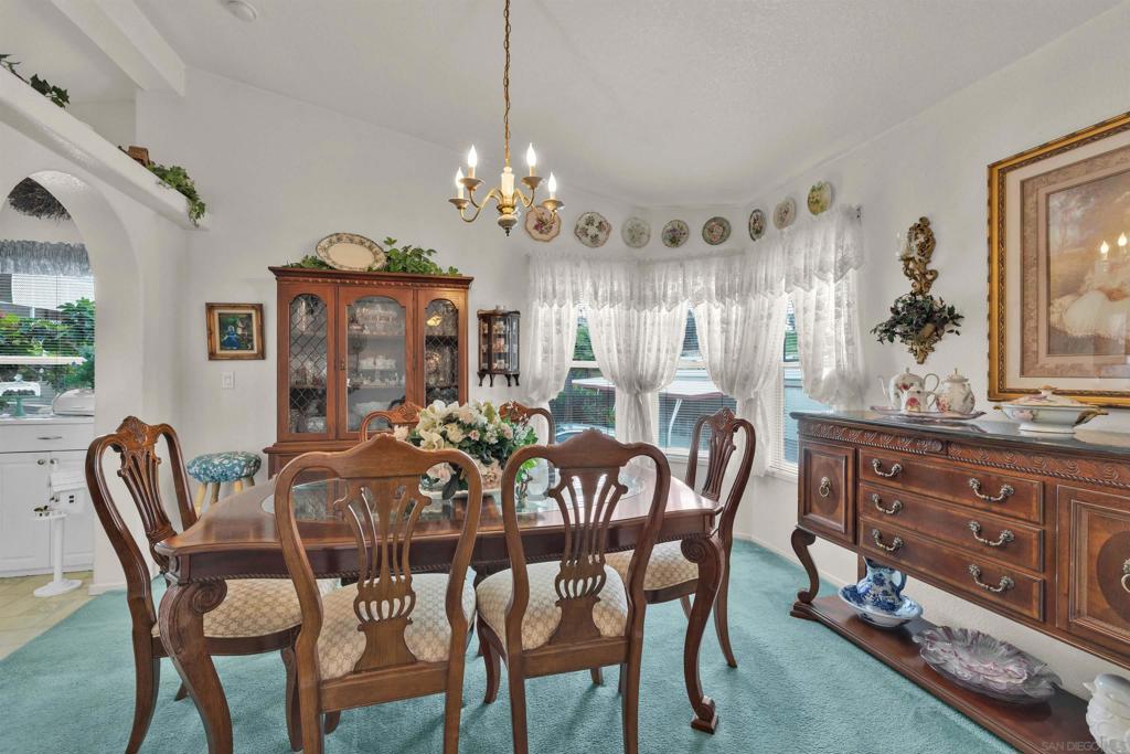 8661 Wintergardens Blvd 74