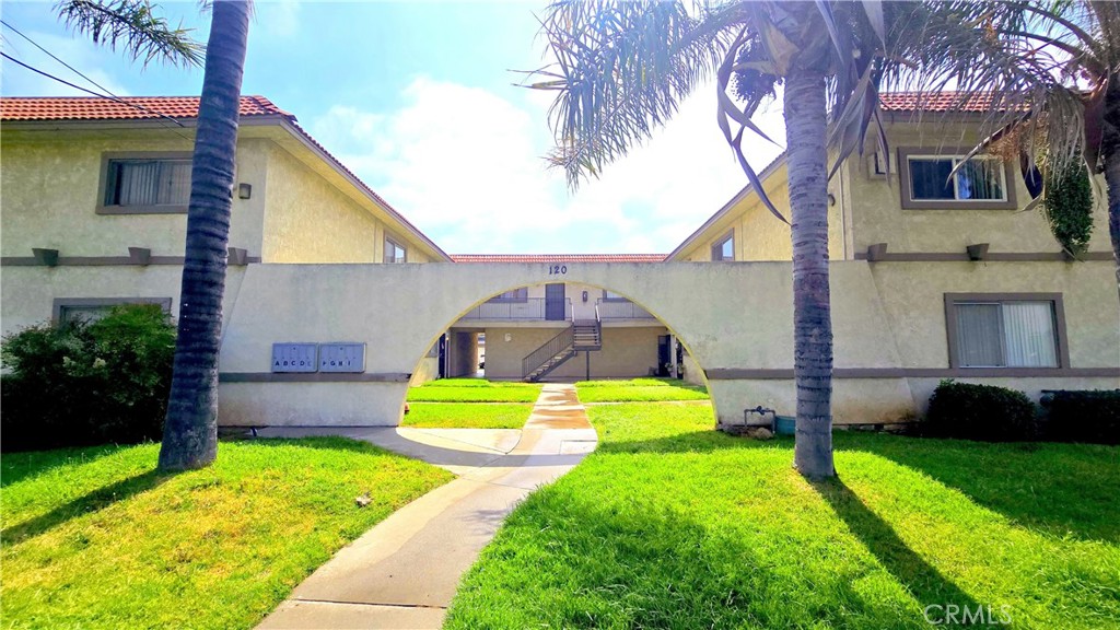 Welcome Home to 120 N 13th Avenue, Upland! This charming 2-bedroom, 2-bathroom home is exactly what you’ve been searching for. Step inside to discover an open floor plan filled with natural light, creating a warm and inviting atmosphere. Unit also comes with a private patio! The property includes a detached garage and two assigned parking space for your convenience. On-site laundry facilities add even more ease to your daily routine. Don’t miss your chance to make this delightful home yours—schedule a showing today before it’s gone!