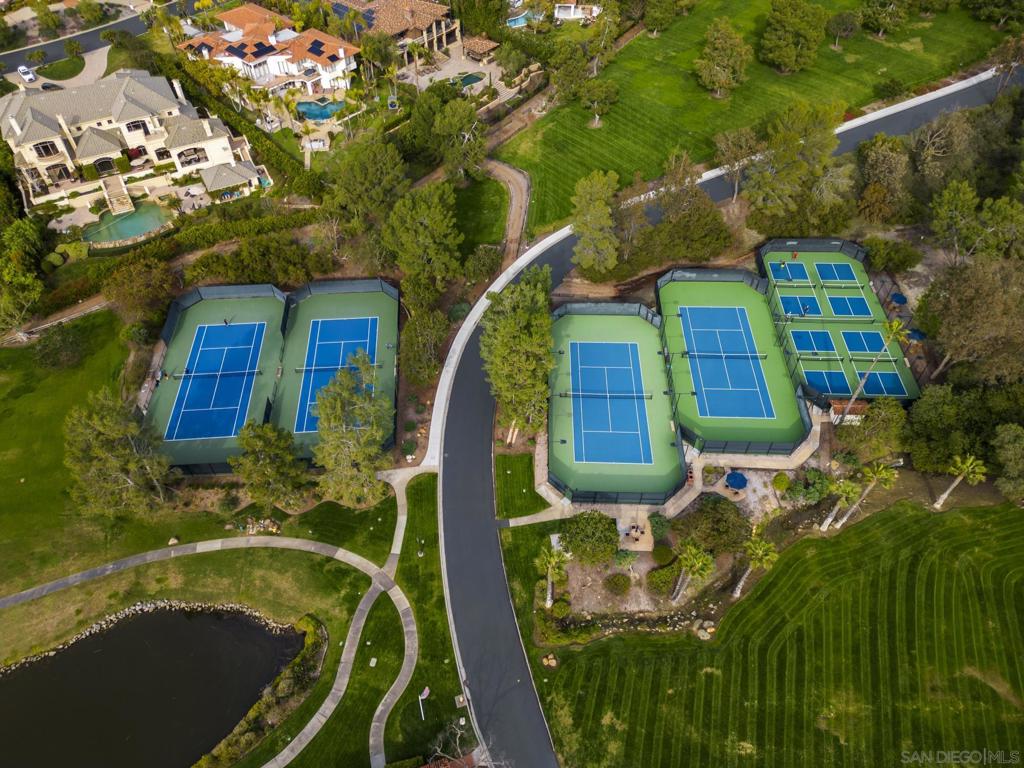 Rancho Santa Fe - Residential