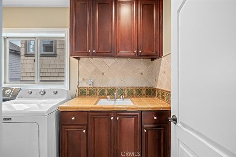 Tiny photo for 419 Anita Street #A, Redondo Beach, CA 90278 (MLS # SB25185684)