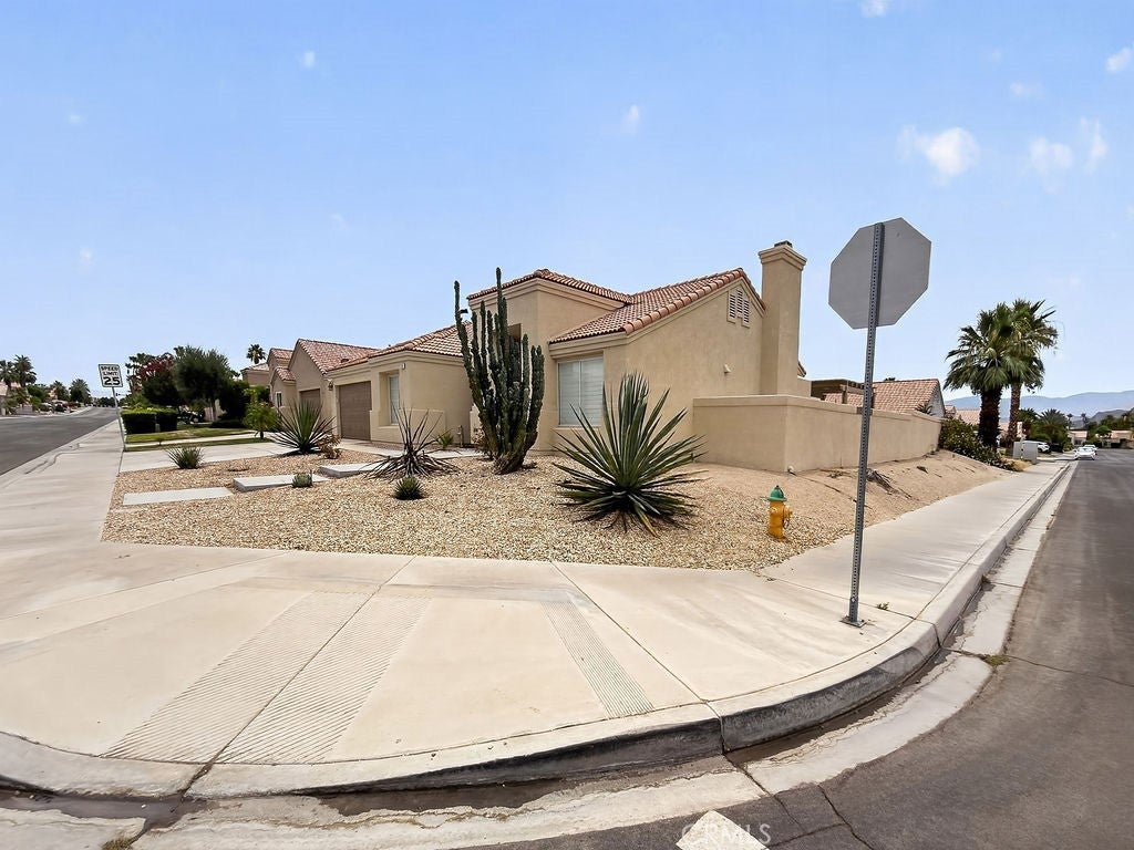 79285 Desert Crest