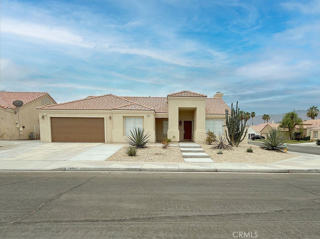 79285 Desert Crest