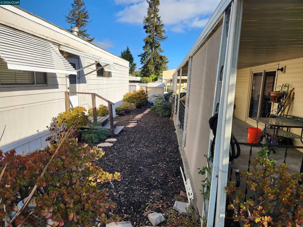 2171 Dalis Drive