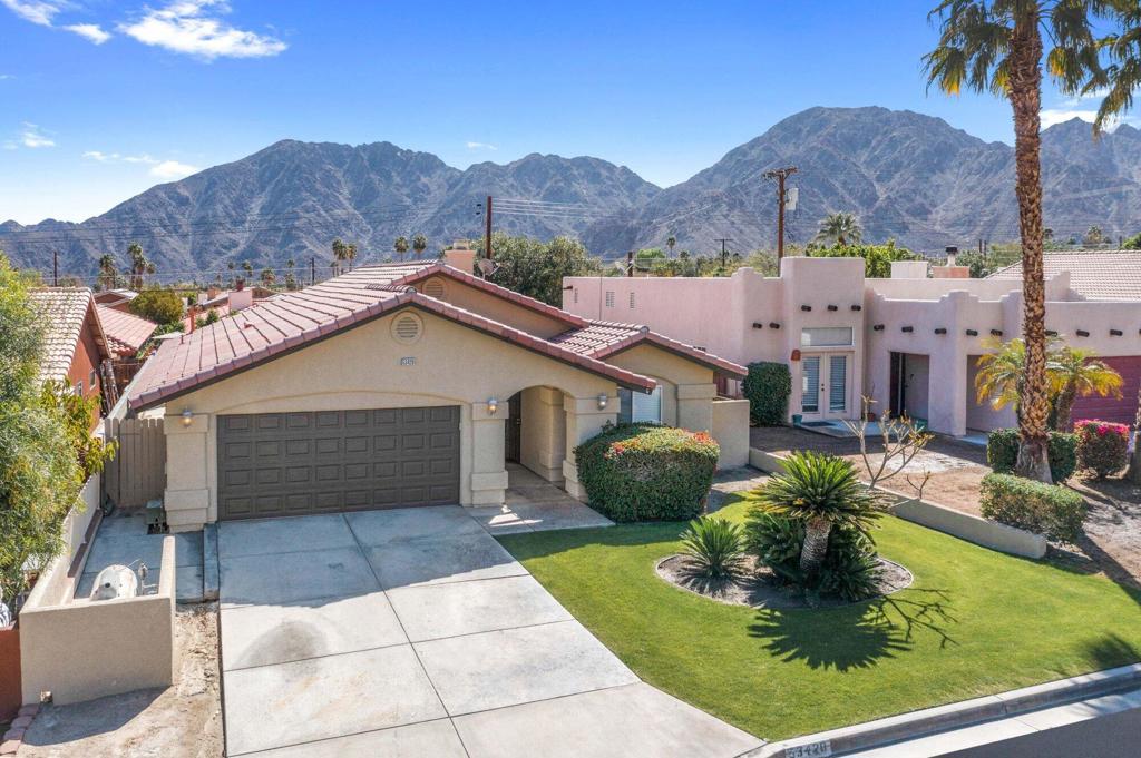 53420 Avenida Juarez