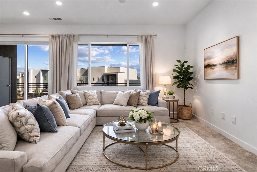27410 Merlin Place 305