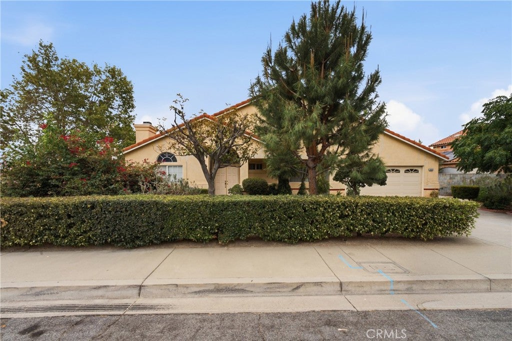 18083 San Jacinto