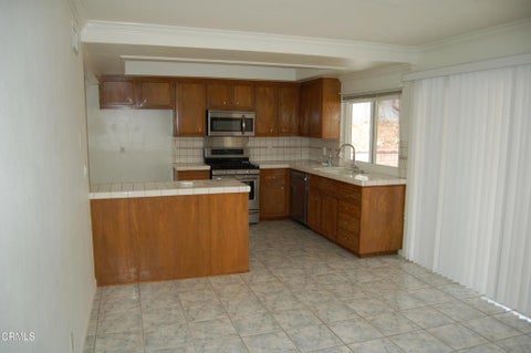 Tiny photo for 81 S Jerome Avenue, Thousand Oaks, CA 91320 (MLS # V1-38434)