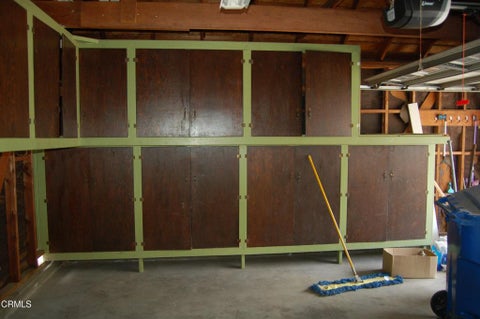 Tiny photo for 81 S Jerome Avenue, Thousand Oaks, CA 91320 (MLS # V1-38434)