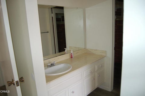 Tiny photo for 81 S Jerome Avenue, Thousand Oaks, CA 91320 (MLS # V1-38434)