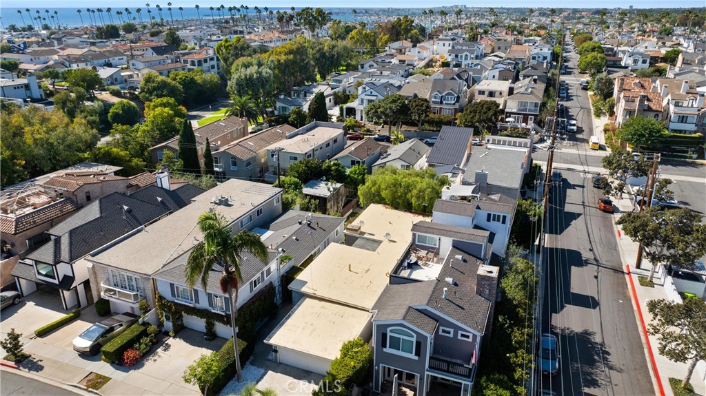 Corona del Mar South of PCH (CDMS) - Residential