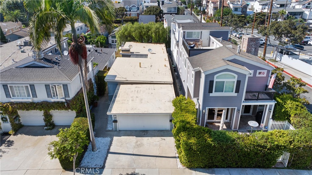 Corona del Mar South of PCH (CDMS) - Residential