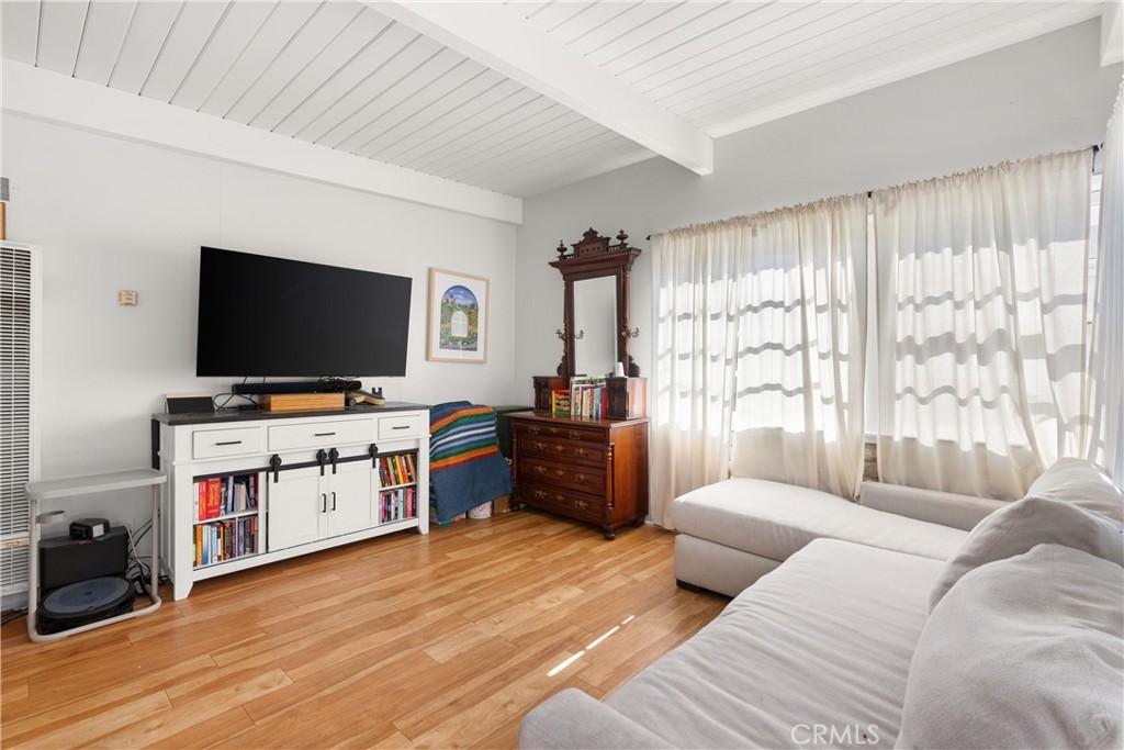 Corona del Mar South of PCH (CDMS) - Residential