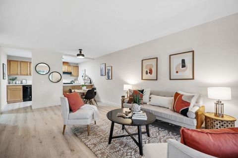 Photo of 3751 Harrison St St #102, Oakland, CA 94611 (MLS # 41122370)