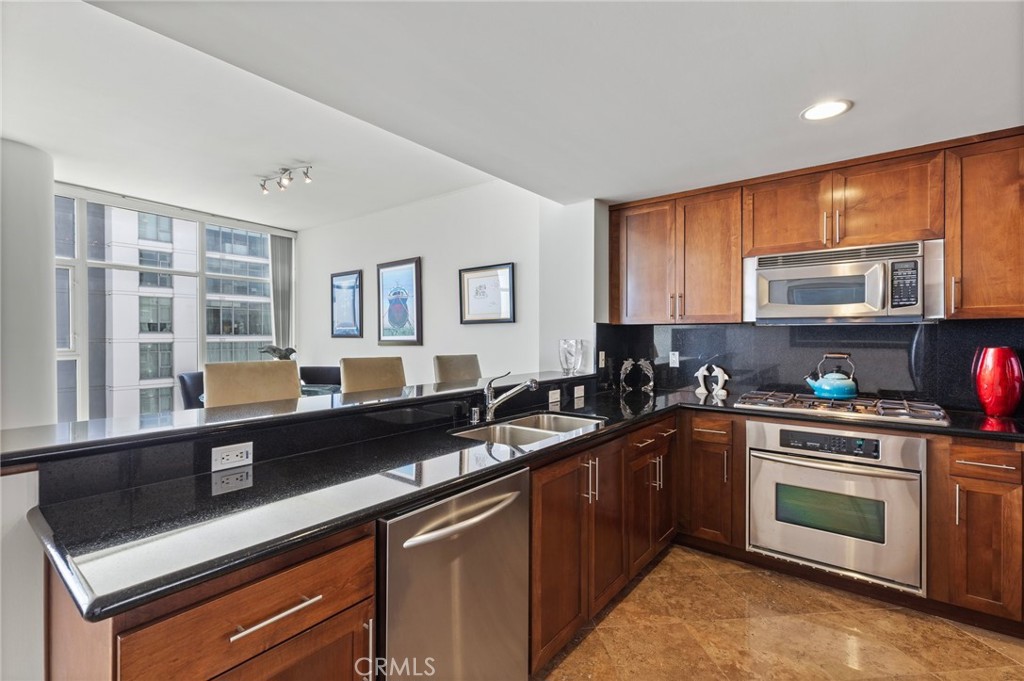 Downtown (DT) - Residential
