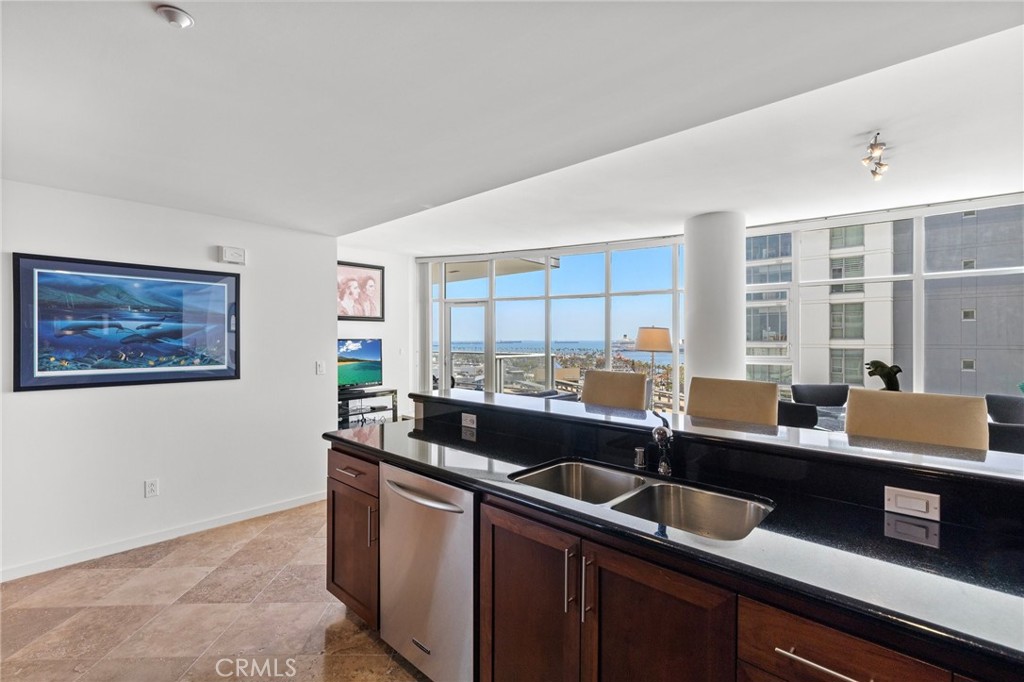 Downtown (DT) - Residential