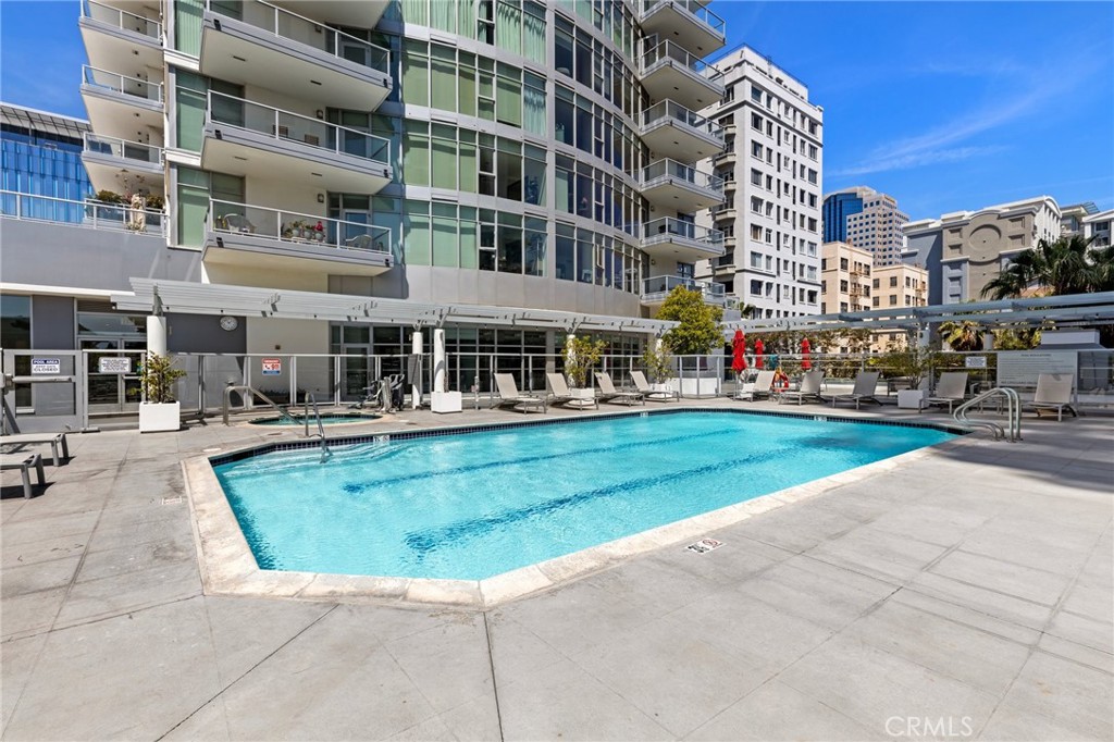Downtown (DT) - Residential