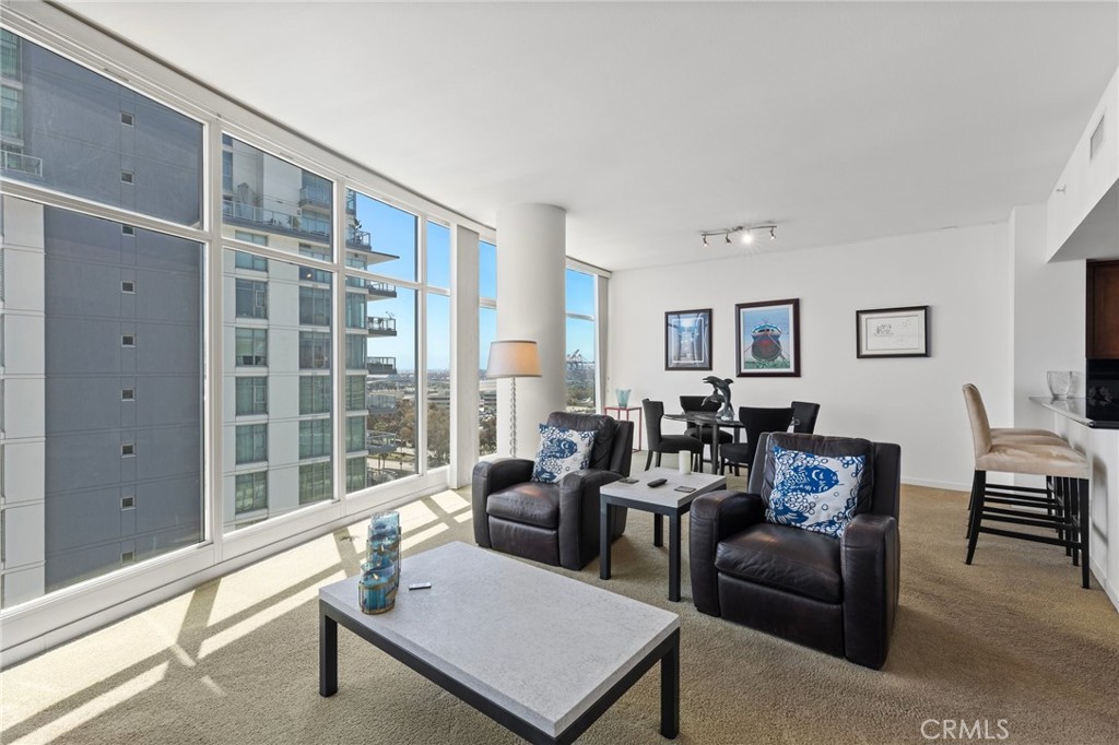 Downtown (DT) - Residential